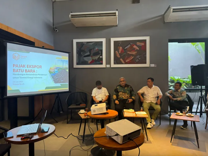 Suara Merdeka Jatim | Pajak Ekspor Batu Bara, Solusi Adil Biayai Transisi Energi Indonesia